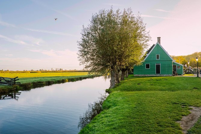 Windmill Tour from Amsterdam, Including Volendam & Marken - Crowds, pace, and walking: the real-world considerations