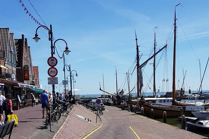Zaanse Schans and Volendam Private Tour – Clogs, Cheese and More - Price and logistics: what you’re actually paying for