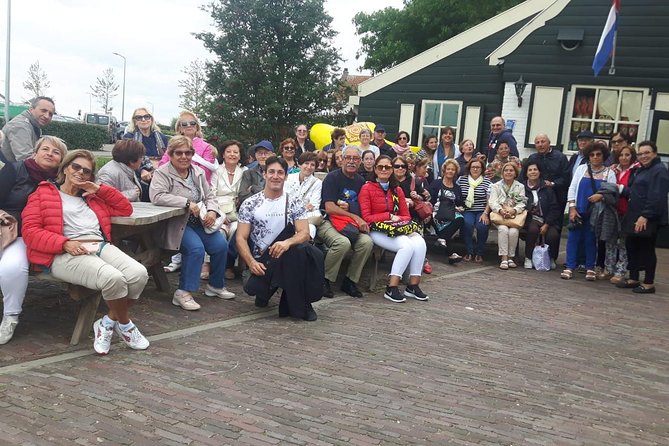 Zaanse Schans windmill tour with Italian guide - Stop 3: Catharina Hoeve Cheese Farm and Gouda tasting