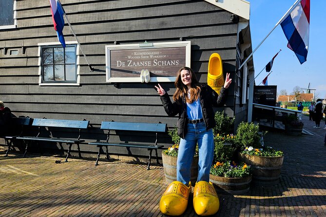 Zaanse Schans Windmills, Cheese and Volendam Tour from Amsterdam - Zaanse Schans: Windmills, Wooden Houses, and Clogs in Motion